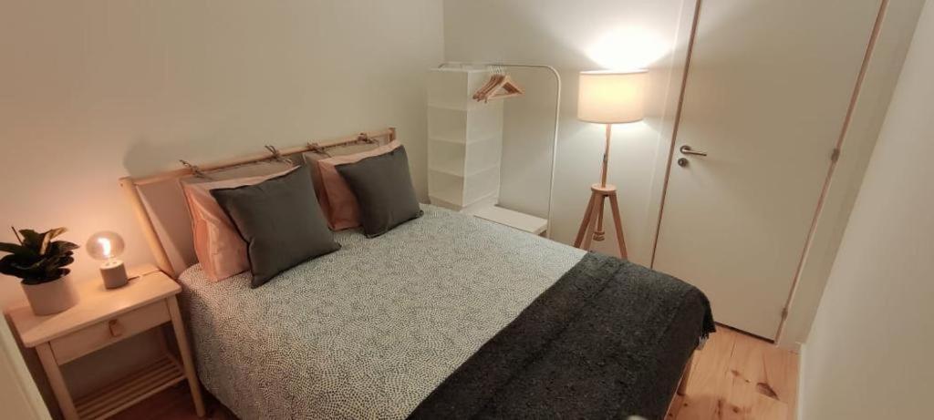 Quarto Com Varanda Na Rua Dos Douradores Lisbon Bagian luar foto